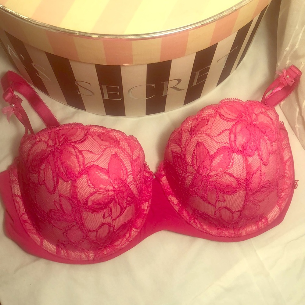 Victoria’s Secret balconet